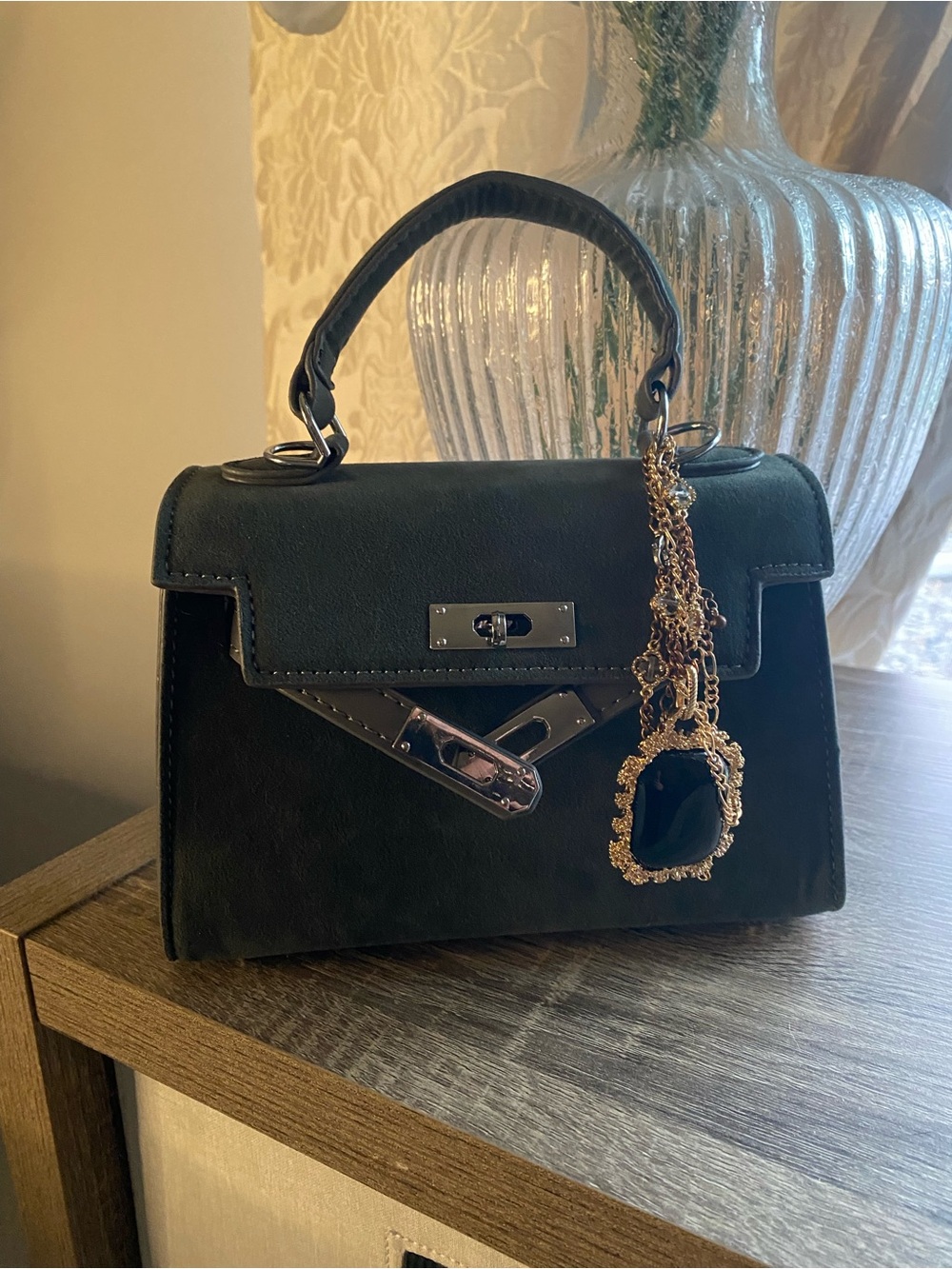 Structured Olive Green 🫒 Top-Handle Women's purse with created Gold Charm.